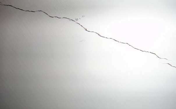 內(nèi)墻面開裂如何修補(bǔ)?(處理方法)