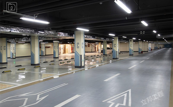 地坪漆包工包料多少錢一平方？