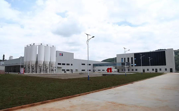 蘭州膩子廠家聯系電話【廠家直銷聯系方式】